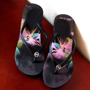Bebe platform foam sandals
